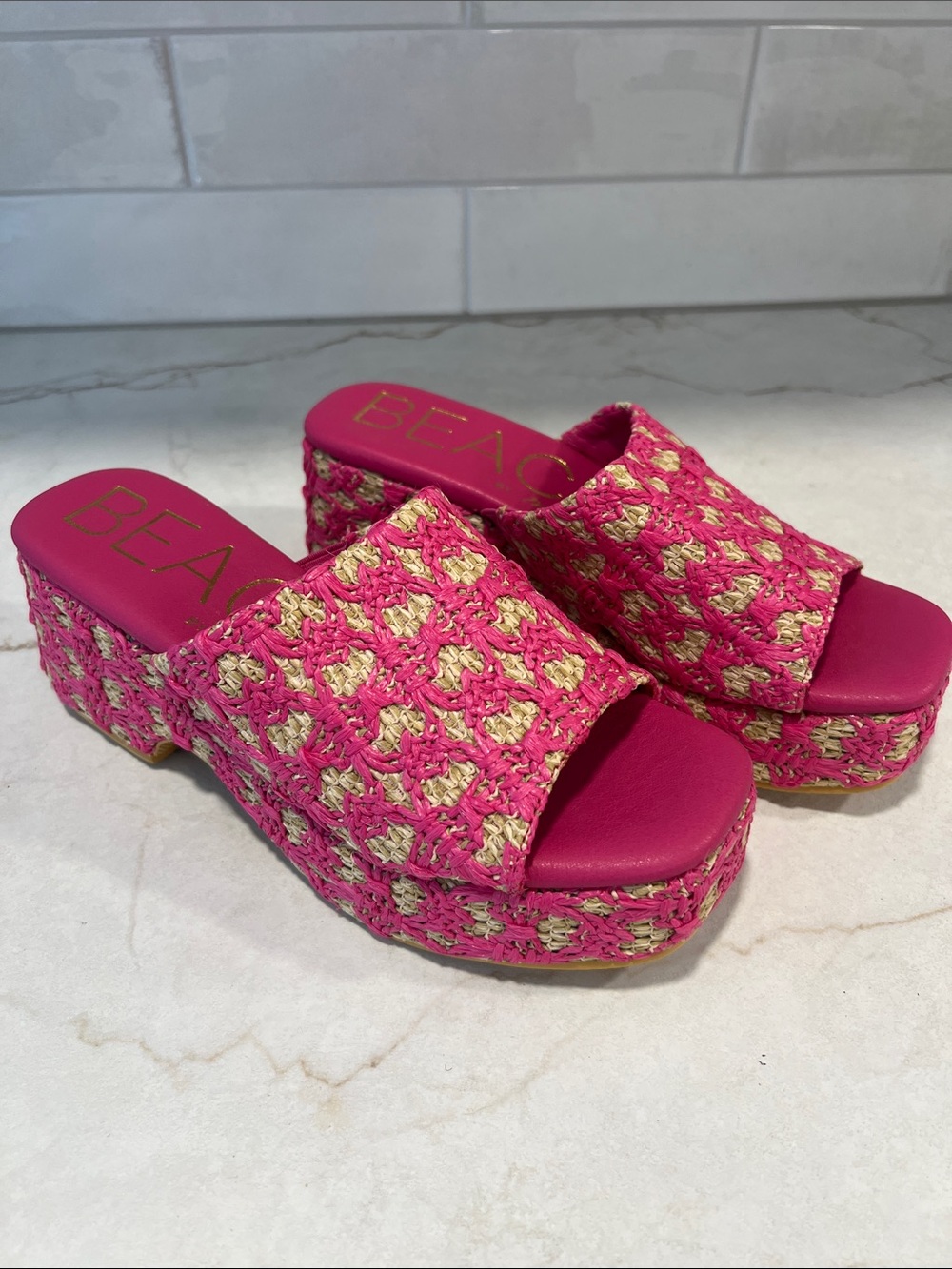 BEACH by Matisse Hot Pink Woven Platform Slide